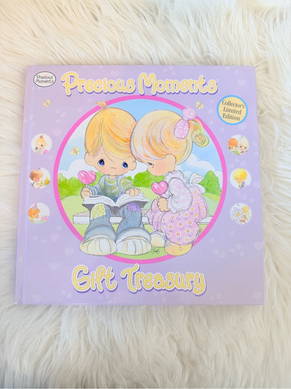 💫10/$25 • Precious Moments Gift Treasury Hardcover Book